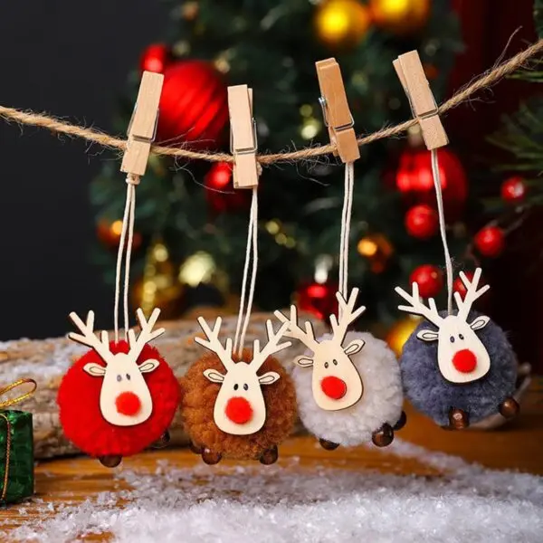 12er Set Weihnachtsanhänger Rentier – bunte Christbaumanhänger Deko aus Plüsch & Holz