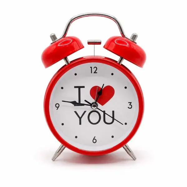 228135ecebc2e2aceb554cf47111d651.jpg Roter Retro-Wecker „I Love You“ – analoger Doppelglocken-Wecker, Geschenkidee, Deko-Wecker, 16 cm