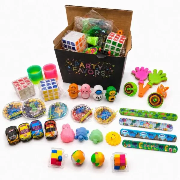 2a091785f15e7a1bff6962e648a4da1b.jpg Kindergeburtstag Mitgebsel Set – bunte Party Favors Box mit Spielzeug, Armbändern, Mini-Figuren & kleinen Überraschungen für Kinder 57 Stück