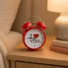 Roter Retro-Wecker „I Love You“ – analoger Doppelglocken-Wecker, Geschenkidee, Deko-Wecker, 16 cm