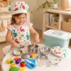 Kinder-Küchenset mit Kochzubehör & Aufbewahrungsbox – umfangreiches Rollenspiel-Set mit Töpfen, Pfanne, Spielgemüse & Kochkleidung