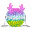 Pop-it Kindertasche im Rentier-Design – bunte Kinder-Umhängetasche mit Fidget-Blasen, Reißverschluss und silberfarbener Kette