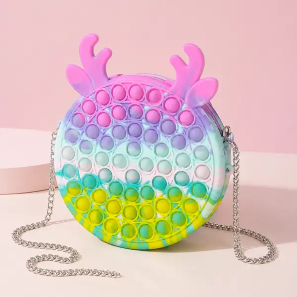 Pop-it Kindertasche im Rentier-Design – bunte Kinder-Umhängetasche mit Fidget-Blasen, Reißverschluss und silberfarbener Kette