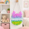 Pop-it Kindertasche im Rentier-Design – bunte Kinder-Umhängetasche mit Fidget-Blasen, Reißverschluss und silberfarbener Kette