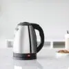 Edelstahl Wasserkocher 1,8 Liter – Schnell, sicher & elegant für Küche und Büro