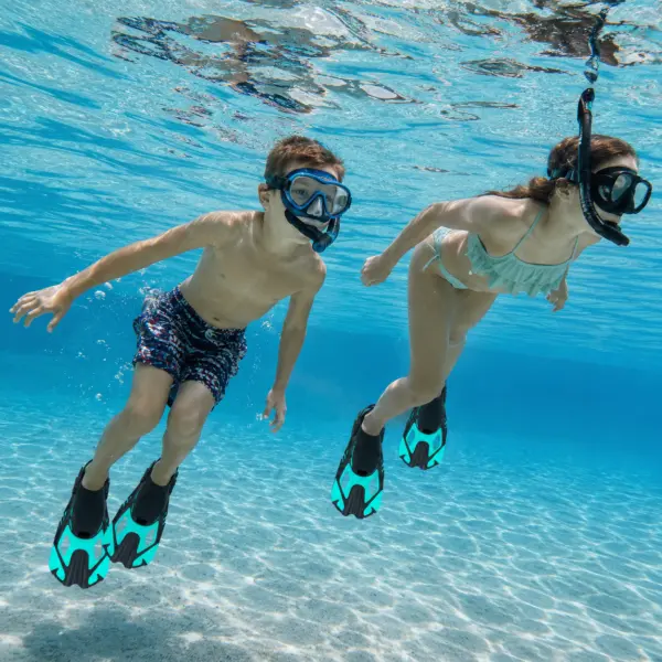 Kurze Schnorchelflossen XS 32–36 – verstellbare Schwimmflossen in Türkis/Schwarz