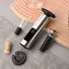 Vakuum Weinöffner Set Edelstahl – Korkenzieher mit Pumpe, Ausgießer, Vakuumverschluss & Folienmesser