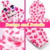 bf04d893-58d2-4bf6-a3f2-c51e9db61c1f.b8584694f74b09c5b67aff22518899f0 Rosa Dinosaurier Schlafanzug für Mädchen 4–6 Jahre (Größe 120 cm) – Kuscheliger Einteiler mit Kapuze, Schwanz & Dino-Gesicht, Ideal als Pyjama
