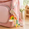 rosa Anhänger Einschulungs-Anhänger mit Geschenkbox – bunter Schulkind Schlüsselanhänger mit ABC-Perlen, Herz-Anhänger & Regenbogen – Geschenk zur Einschulung